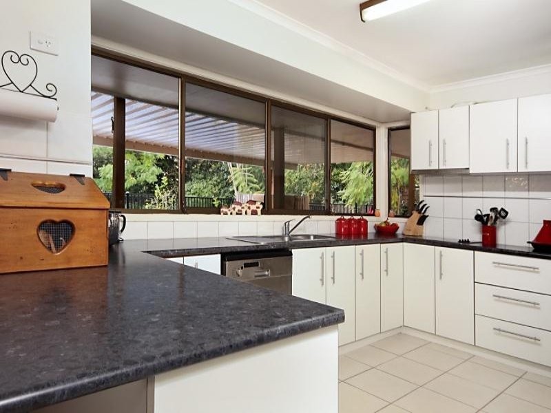 128 Talinga Drive, Park Ridge QLD 4125
