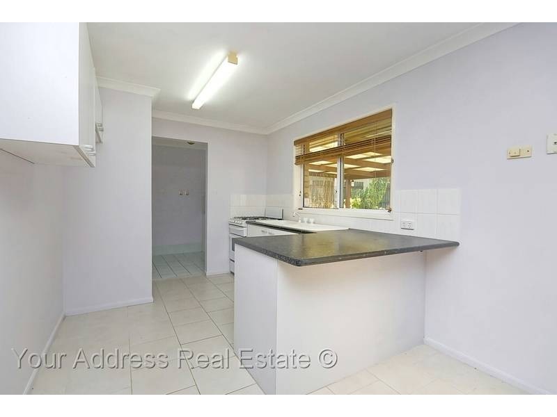 13 Calder Court, Crestmead QLD 4132