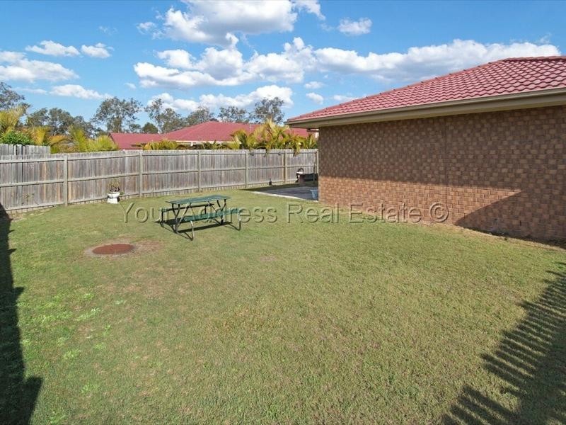 7 Robert South Drive, Crestmead QLD 4132