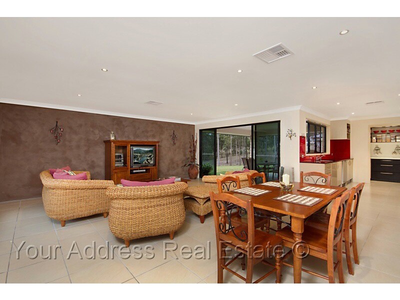 167 Spinebill Drive, Greenbank QLD 4124