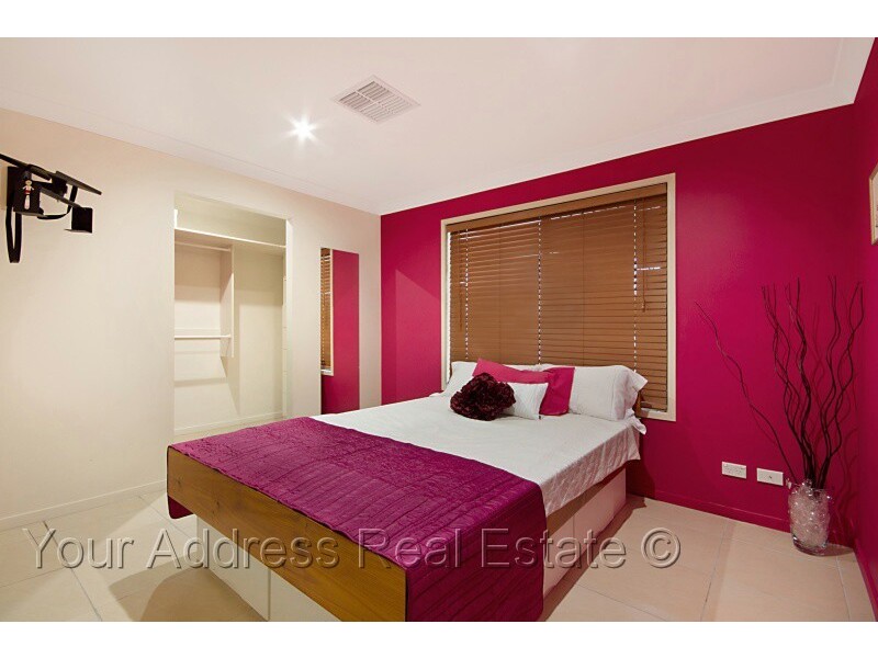 167 Spinebill Drive, Greenbank QLD 4124