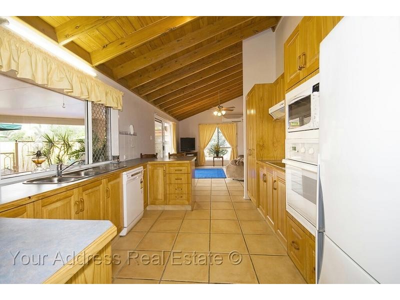 30 Cianthus Street, Regents Park QLD 4118