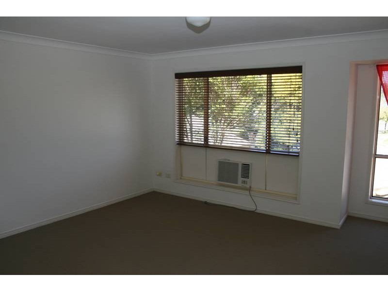 4/8 Monash Road, Loganlea QLD 4131