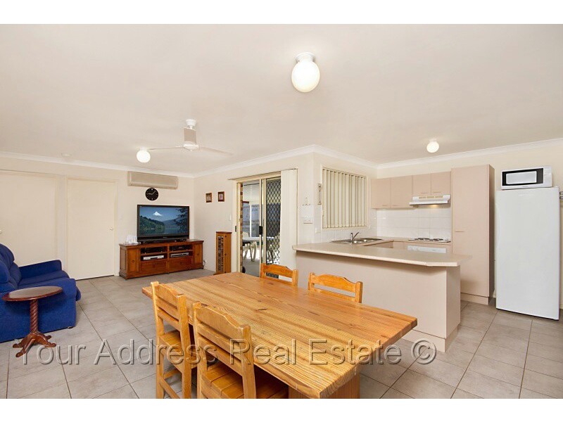 55 Solandra Circuit, Regents Park QLD 4118