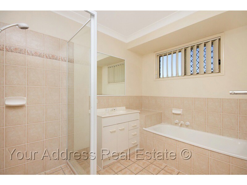 55 Solandra Circuit, Regents Park QLD 4118