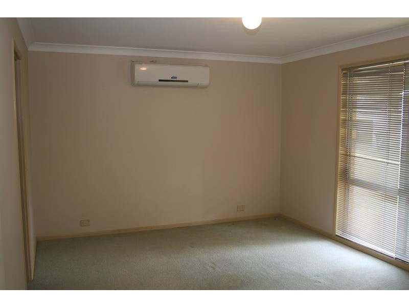 73 Horseshoe Crescent, New Beith QLD 4124