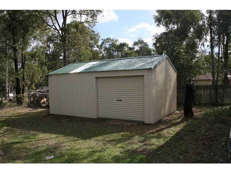 73 Horseshoe Crescent, New Beith QLD 4124