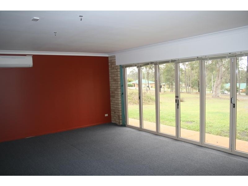 73 Horseshoe Crescent, New Beith QLD 4124