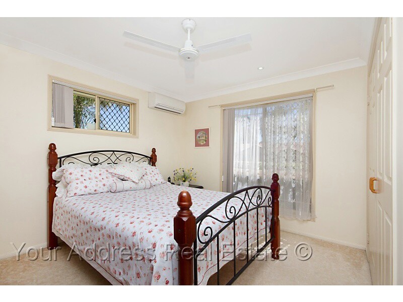 27 Rutyna Crescent, Crestmead QLD 4132