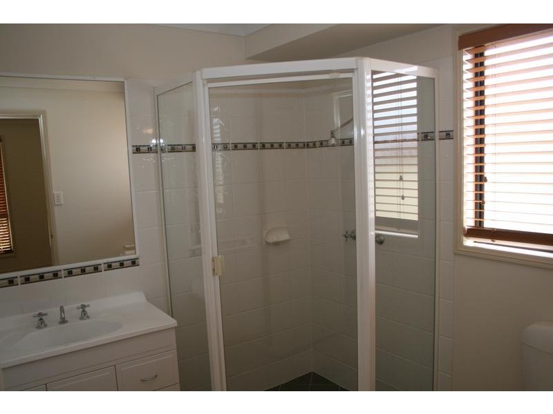 9 Ethan Court, Crestmead QLD 4132