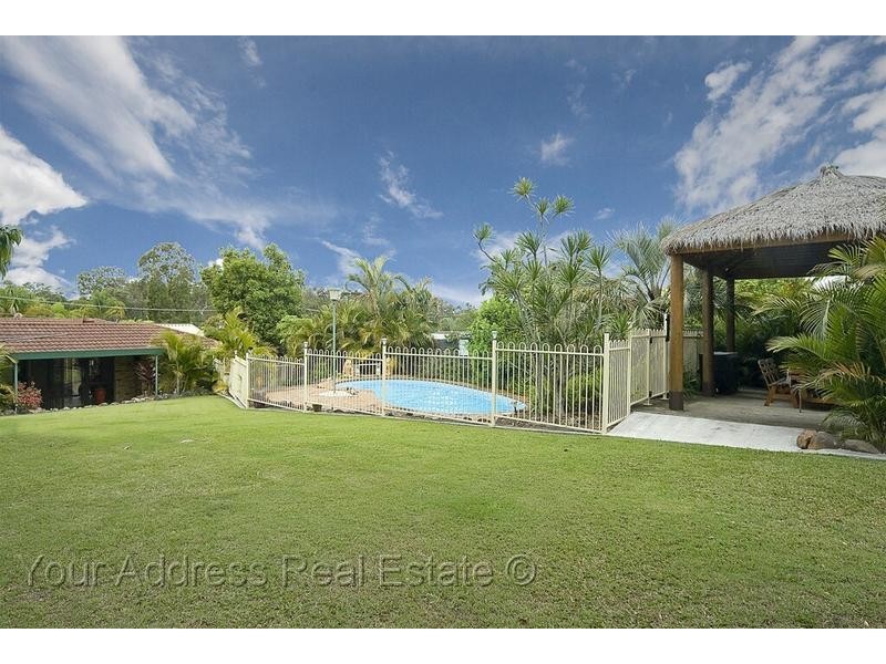 53 Parkroyal Crescent, Regents Park QLD 4118