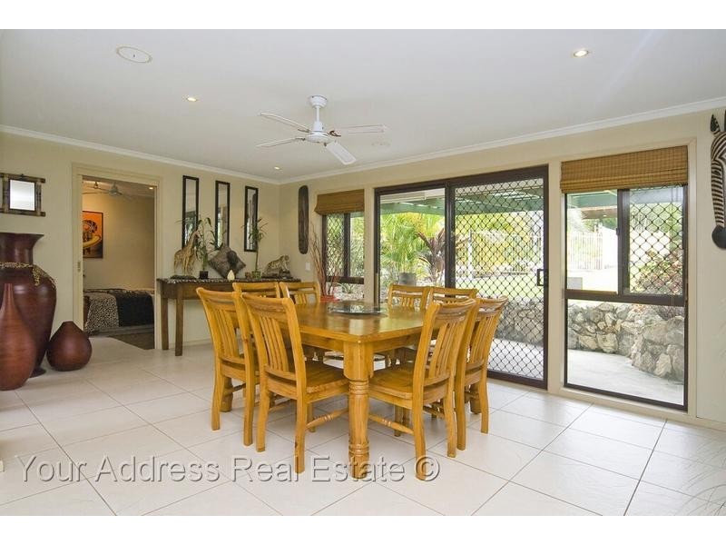 53 Parkroyal Crescent, Regents Park QLD 4118