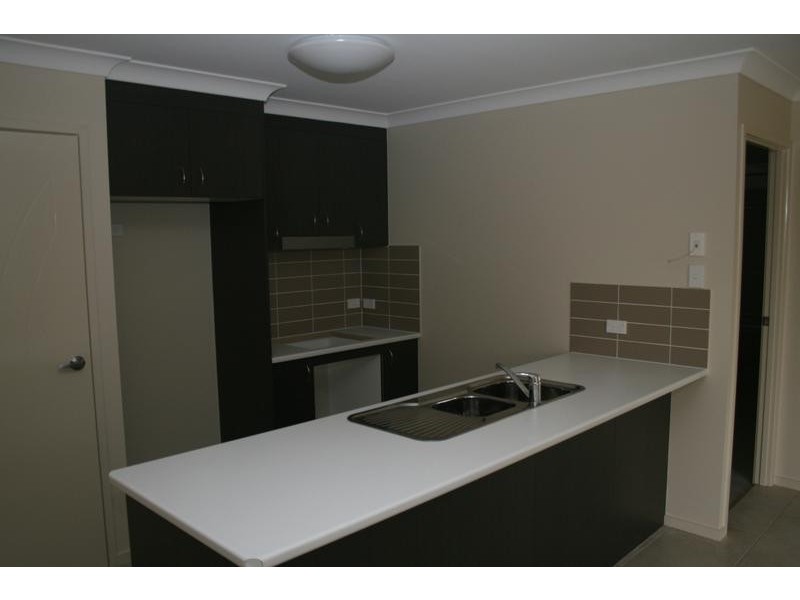 14 Serenity Court, Crestmead QLD 4132