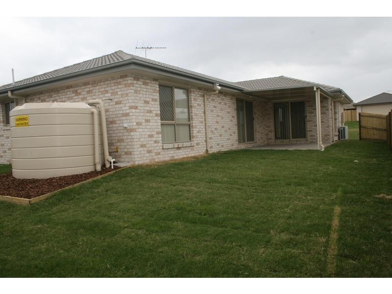 14 Serenity Court, Crestmead QLD 4132