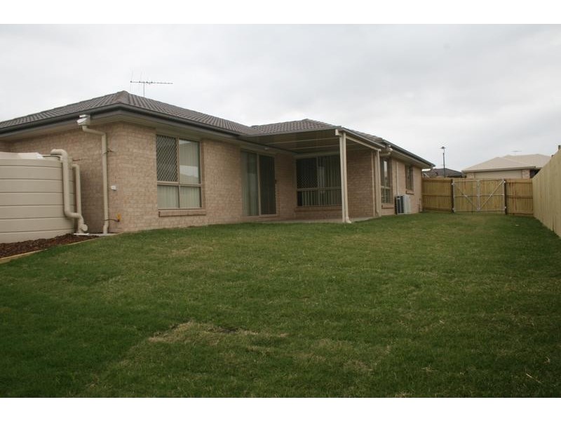 16 Serenity Court, Crestmead QLD 4132