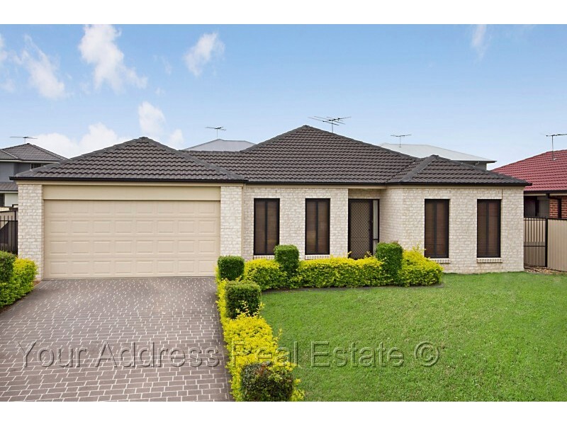 13 Cornell Close, Regents Park QLD 4118