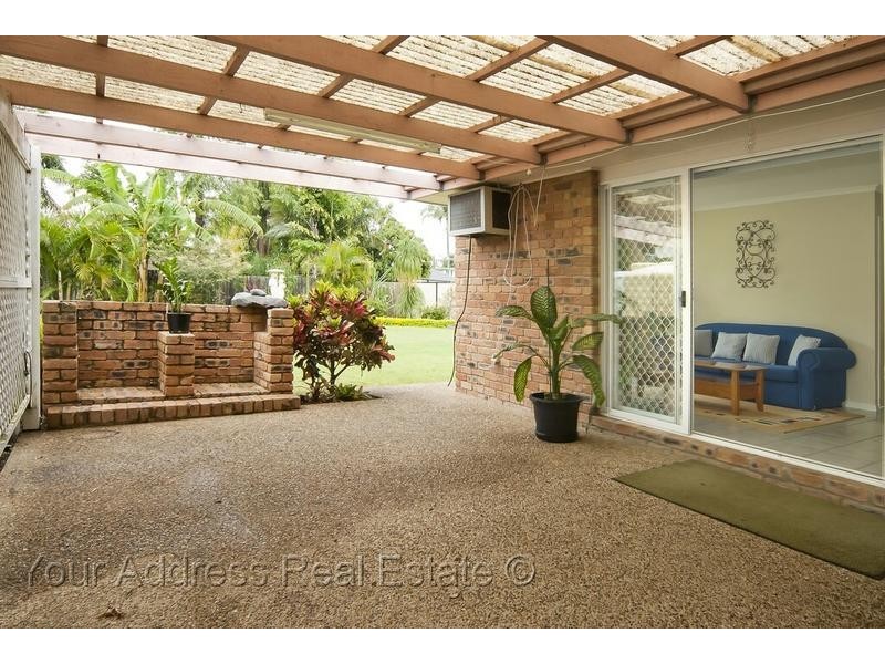 6 Carlos Street, Hillcrest QLD 4118