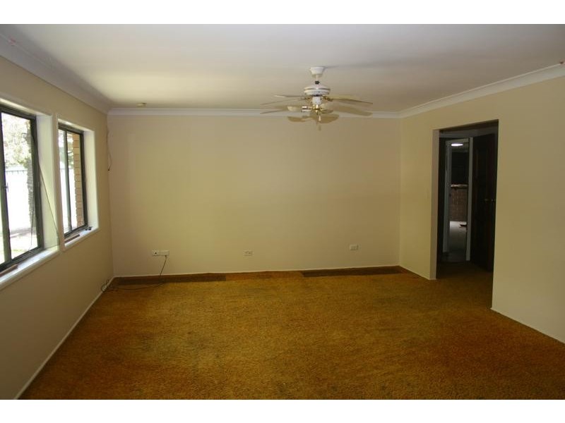 14 Dehlia Street, Marsden QLD 4132