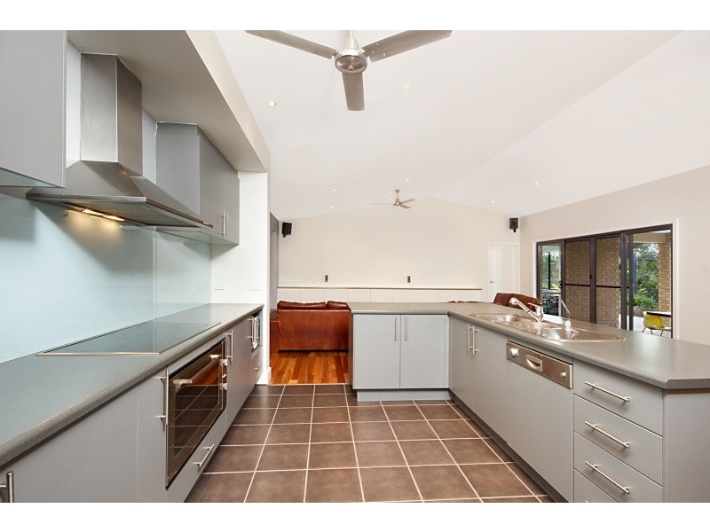 16 Dianella Court, New Beith QLD 4124