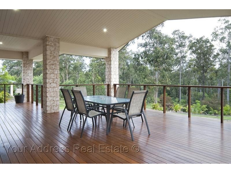 20 Goldfinch Court, Greenbank QLD 4124