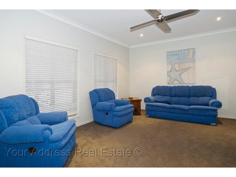 20 Goldfinch Court, Greenbank QLD 4124