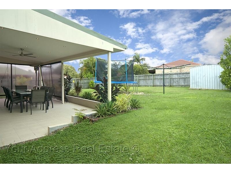 63 Solandra Circuit, Regents Park QLD 4118
