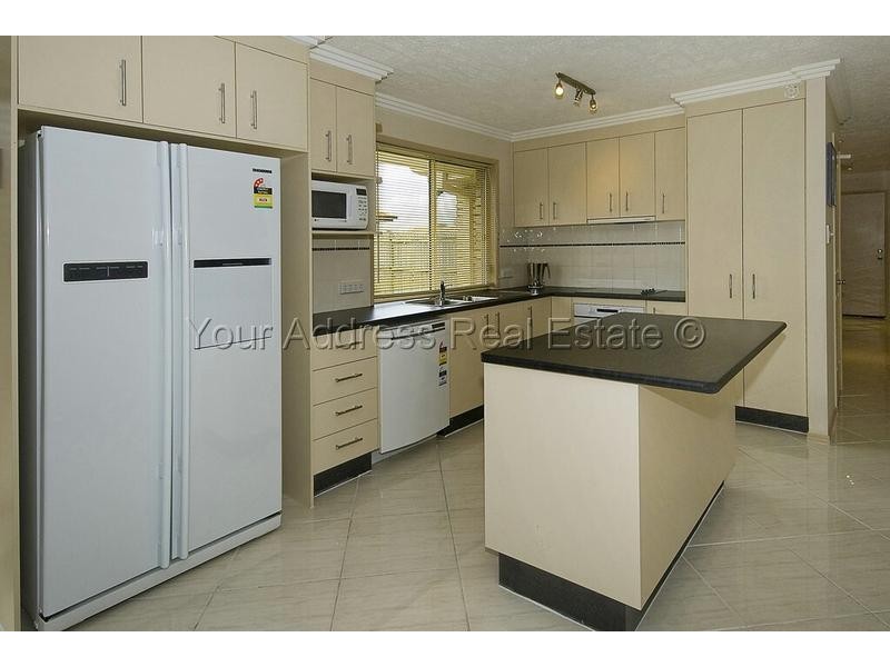 15 Craig Street, Crestmead QLD 4132