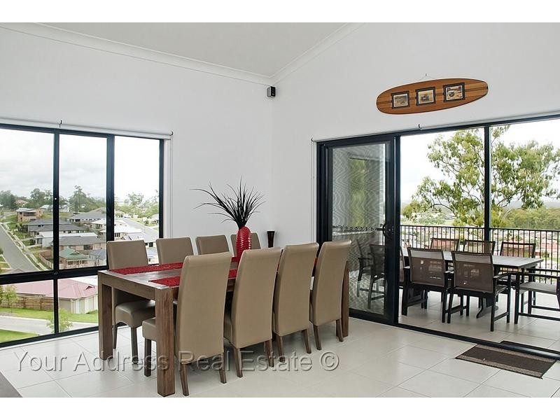 12 Bindarri Close, Waterford QLD 4133