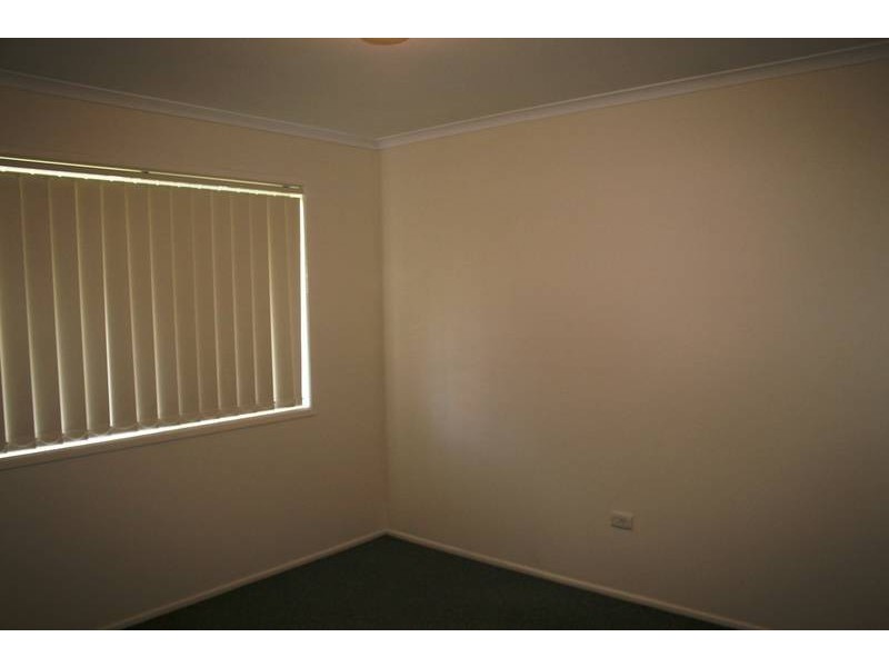 65 Estramina Road, Regents Park QLD 4118