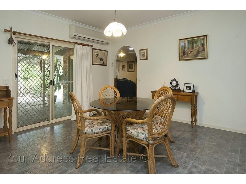 94 Teresa Drive, Munruben QLD 4125