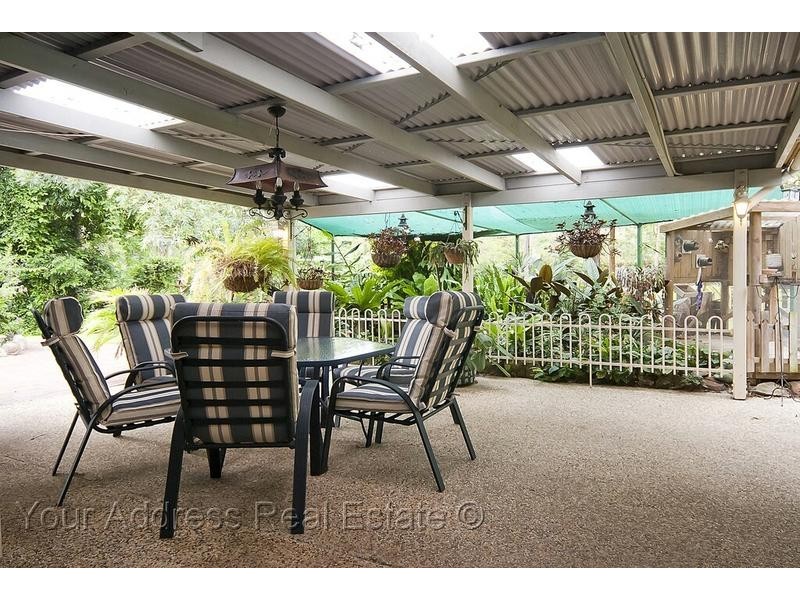 94 Teresa Drive, Munruben QLD 4125
