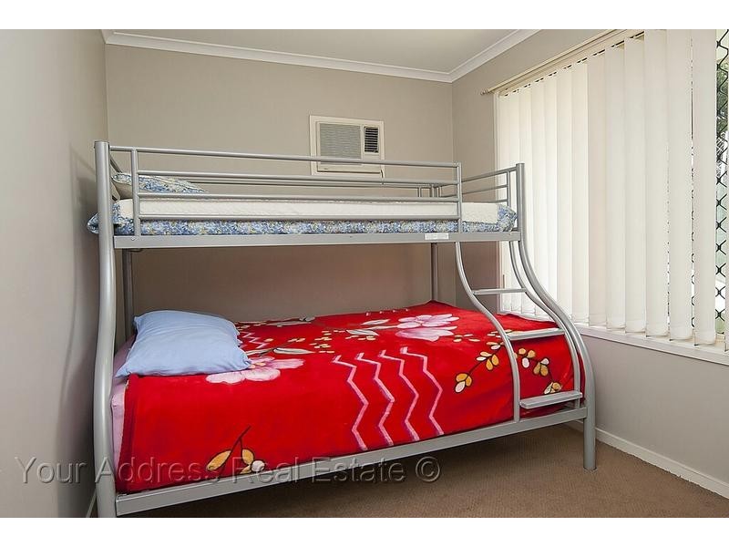 9 Billabong Court, Regents Park QLD 4118