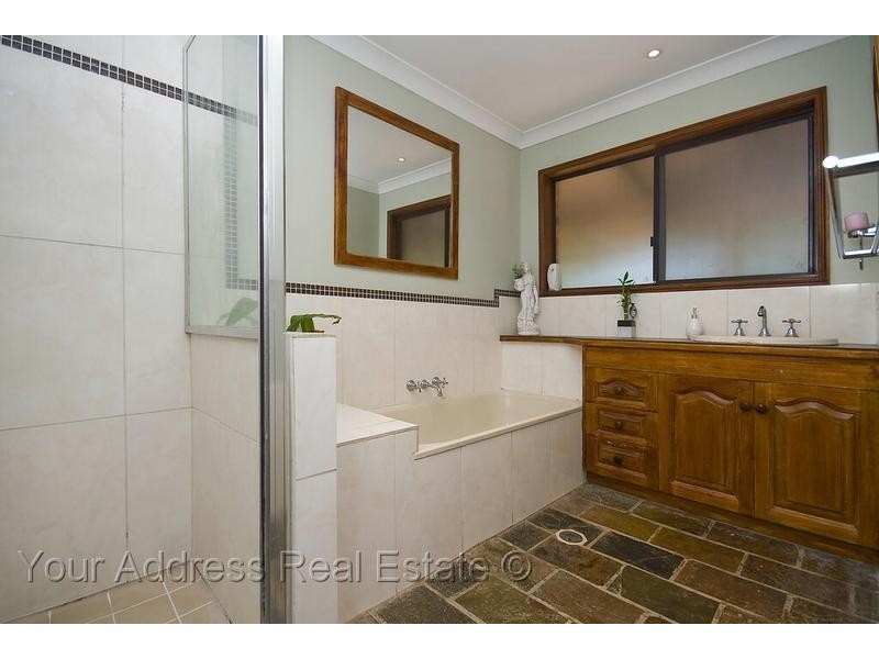 14 Heathcote Court, Munruben QLD 4125