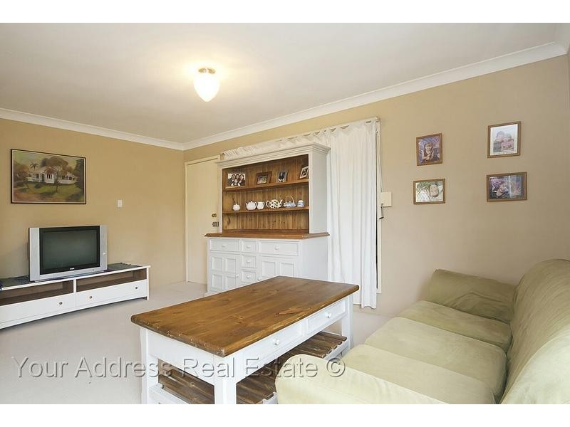80 Parkroyal Crescent, Regents Park QLD 4118