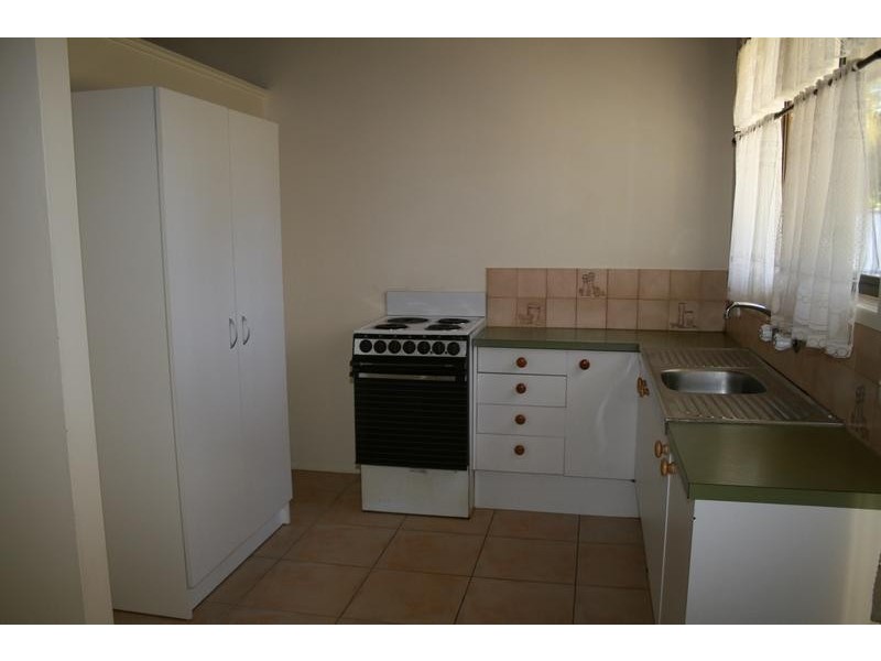 17 Glendale St, Browns Plains QLD 4118