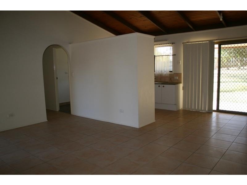 17 Glendale St, Browns Plains QLD 4118