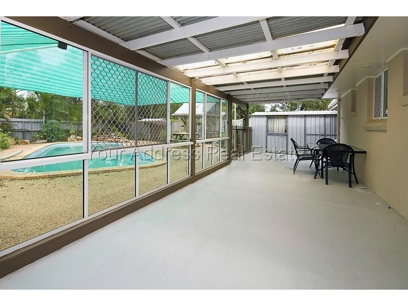 25 Arbour Way, Regents Park QLD 4118