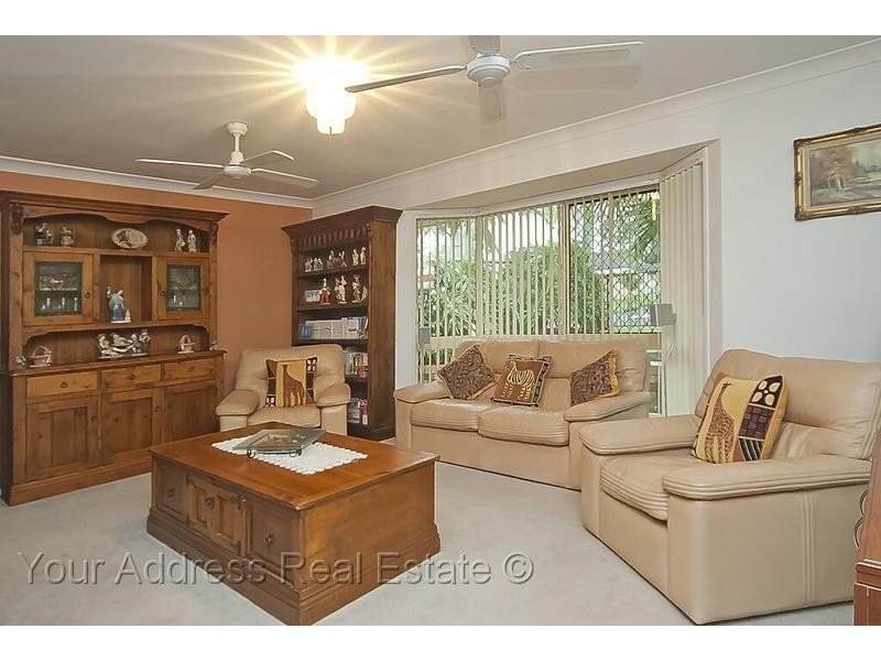 38 Cianthus Street, Regents Park QLD 4118