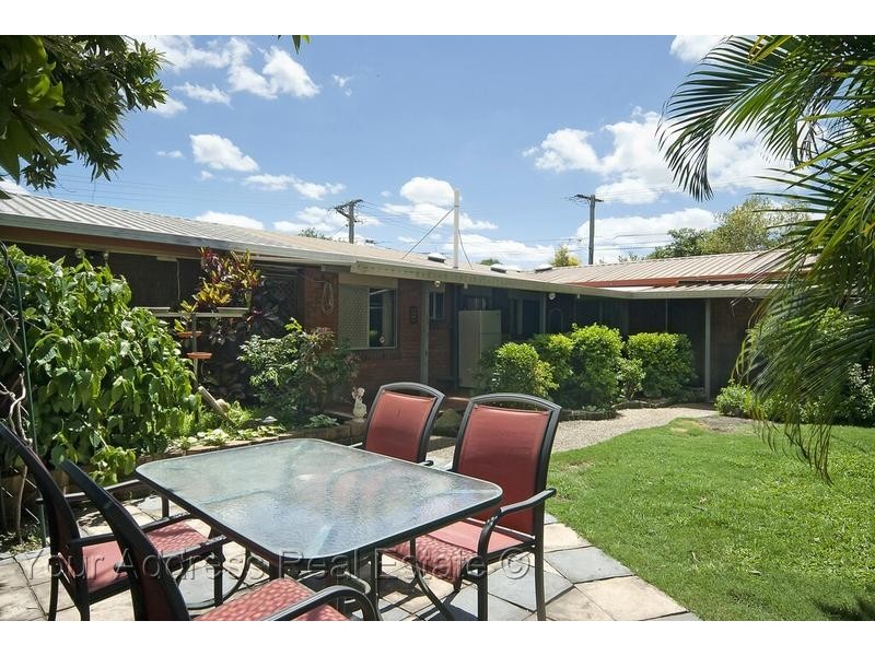 1 Bushlark Street, Crestmead QLD 4132
