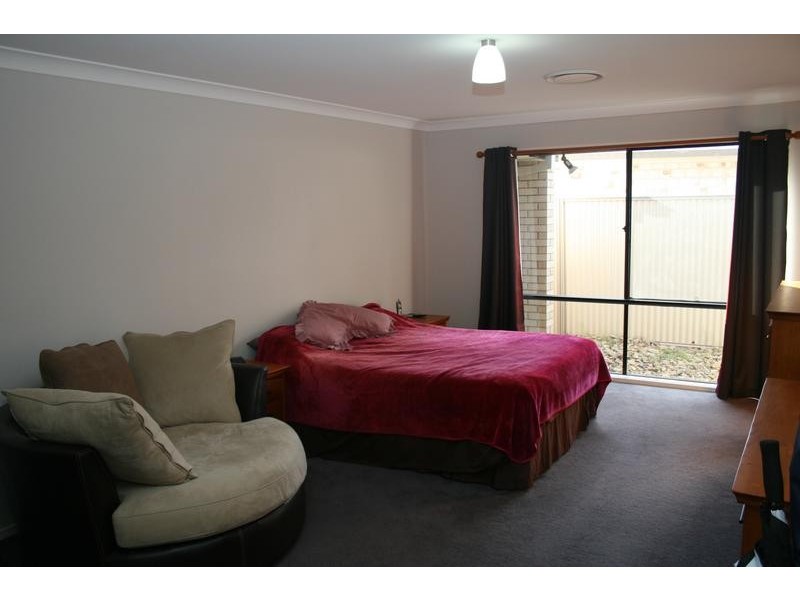 34 St Johns Way, Boronia Heights QLD 4124