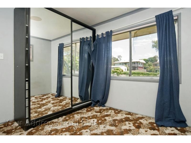 8 Bank Street, Browns Plains QLD 4118