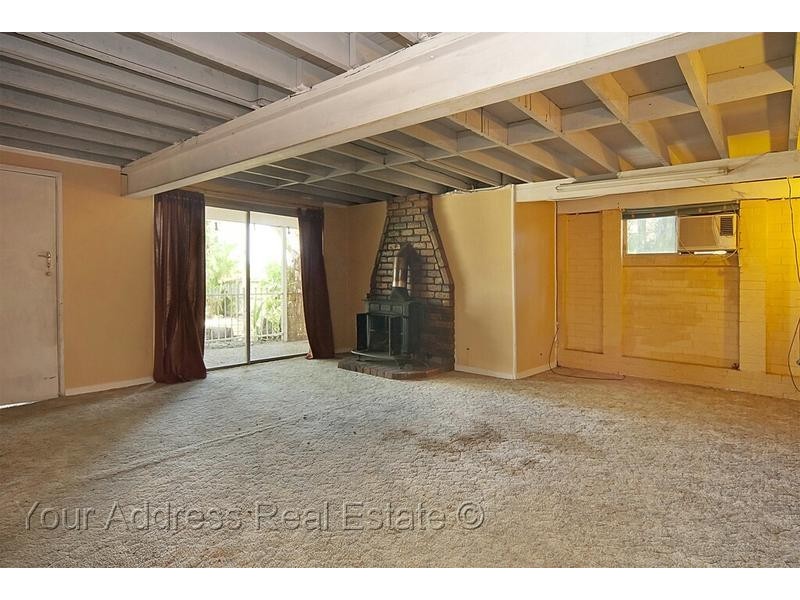 8 Bank Street, Browns Plains QLD 4118