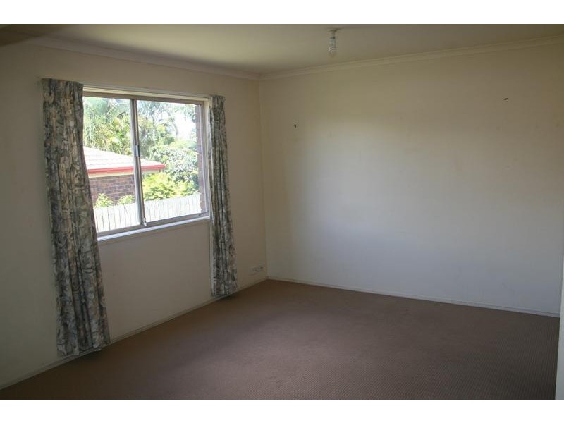 6 Cocas Street, Regents Park QLD 4118