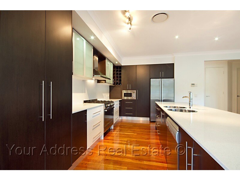 16 Cooingie View Road, Logan Village QLD 4207