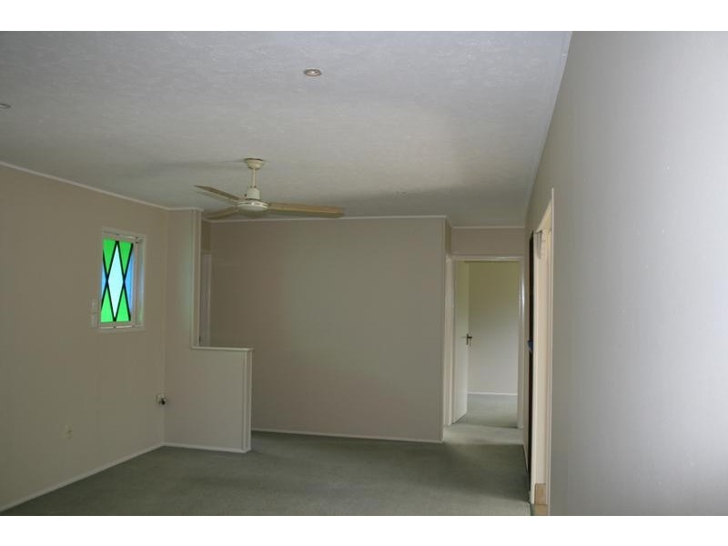 29 Edith St, Kingston QLD 4114