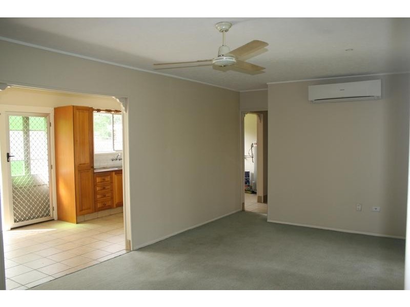 29 Edith St, Kingston QLD 4114