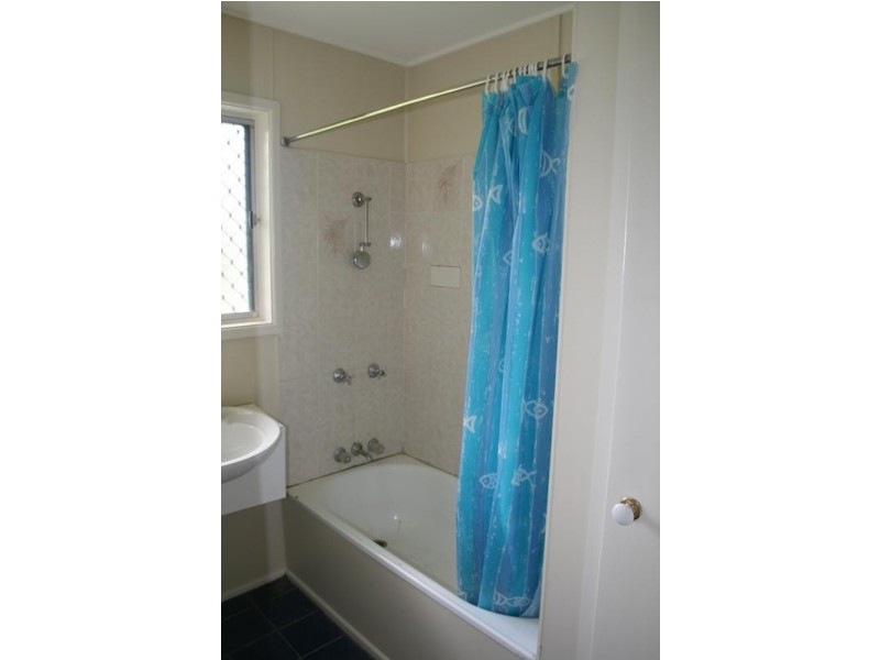 29 Edith St, Kingston QLD 4114