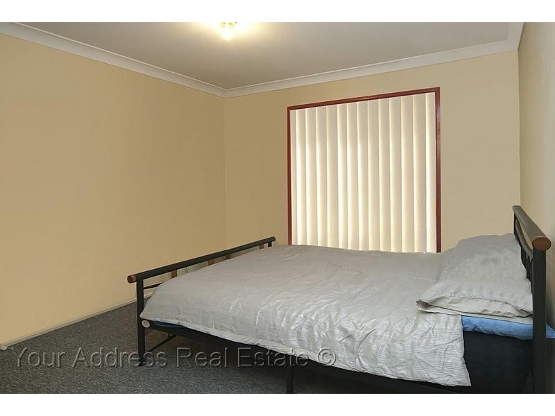 1 Westwood Drive, Hillcrest QLD 4118