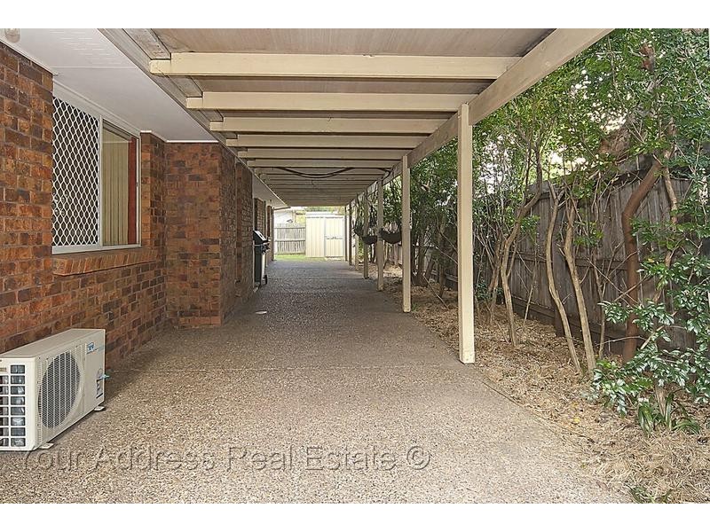 1 Westwood Drive, Hillcrest QLD 4118