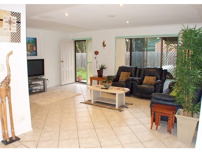 24 Antlia Street, Regents Park QLD 4118